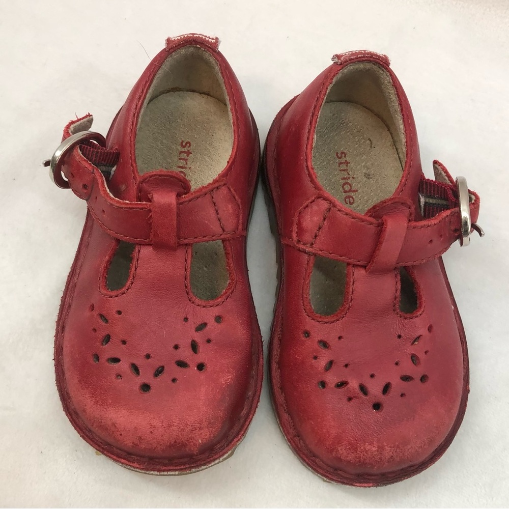 Stride Rite size 6M Beatrix Red leather Mary Jane Kids Shoes